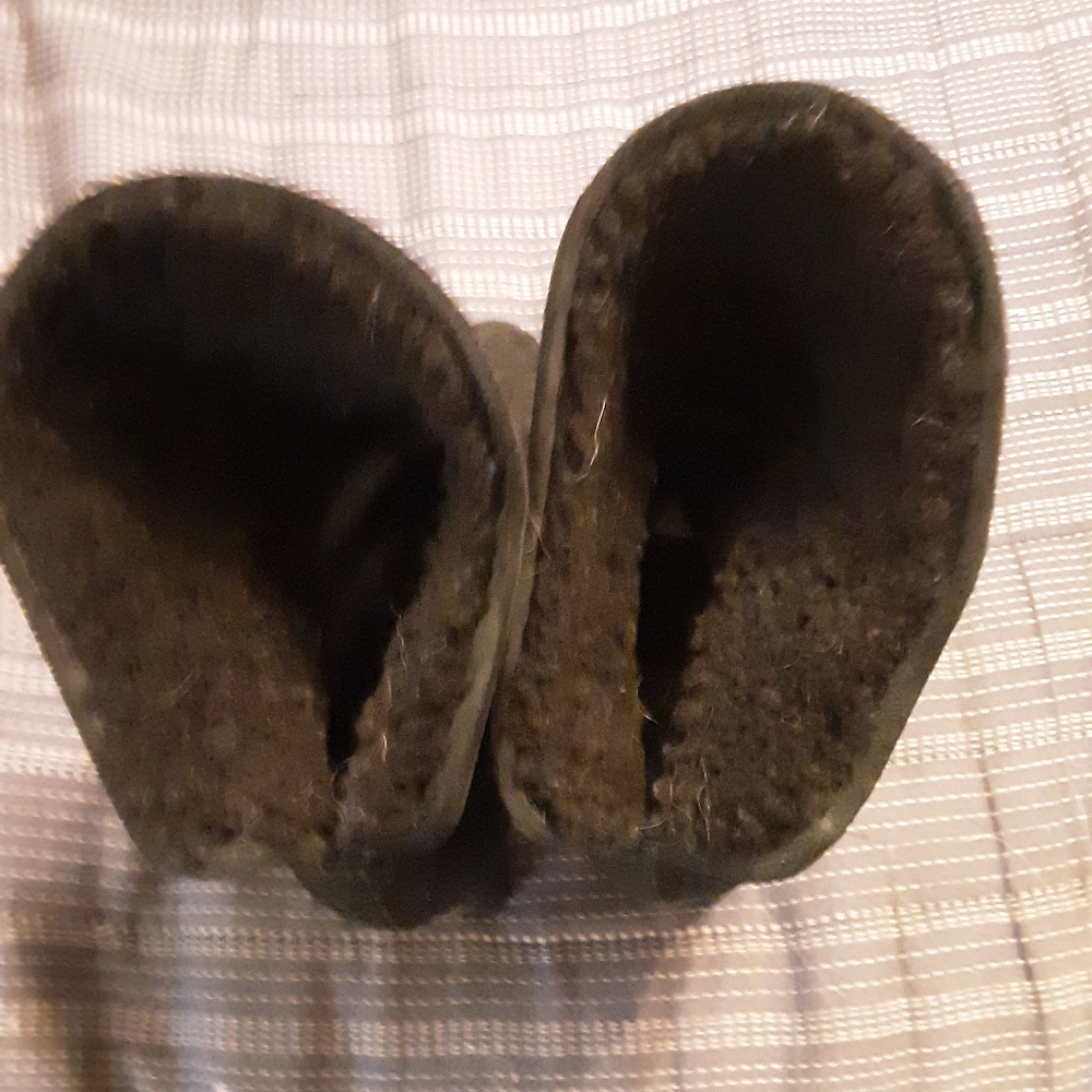 UGG Booties - Picture 13 of 15